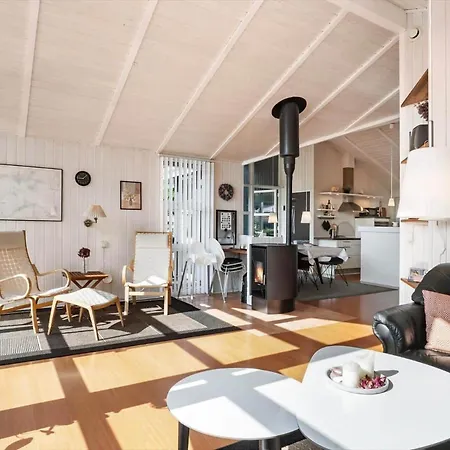 40560-juelsminde-pot-strandby-368 *