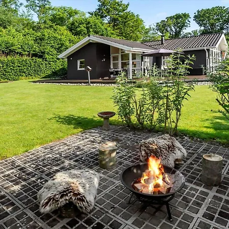 40560-juelsminde-pot-strandby-368 Holiday home