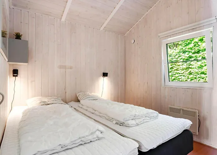 40560-juelsminde-pot-strandby-368 Sonderby (Midtjylland)